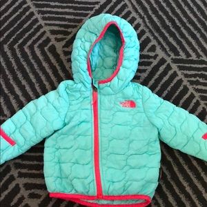 The North Face thermoball 6-12 months